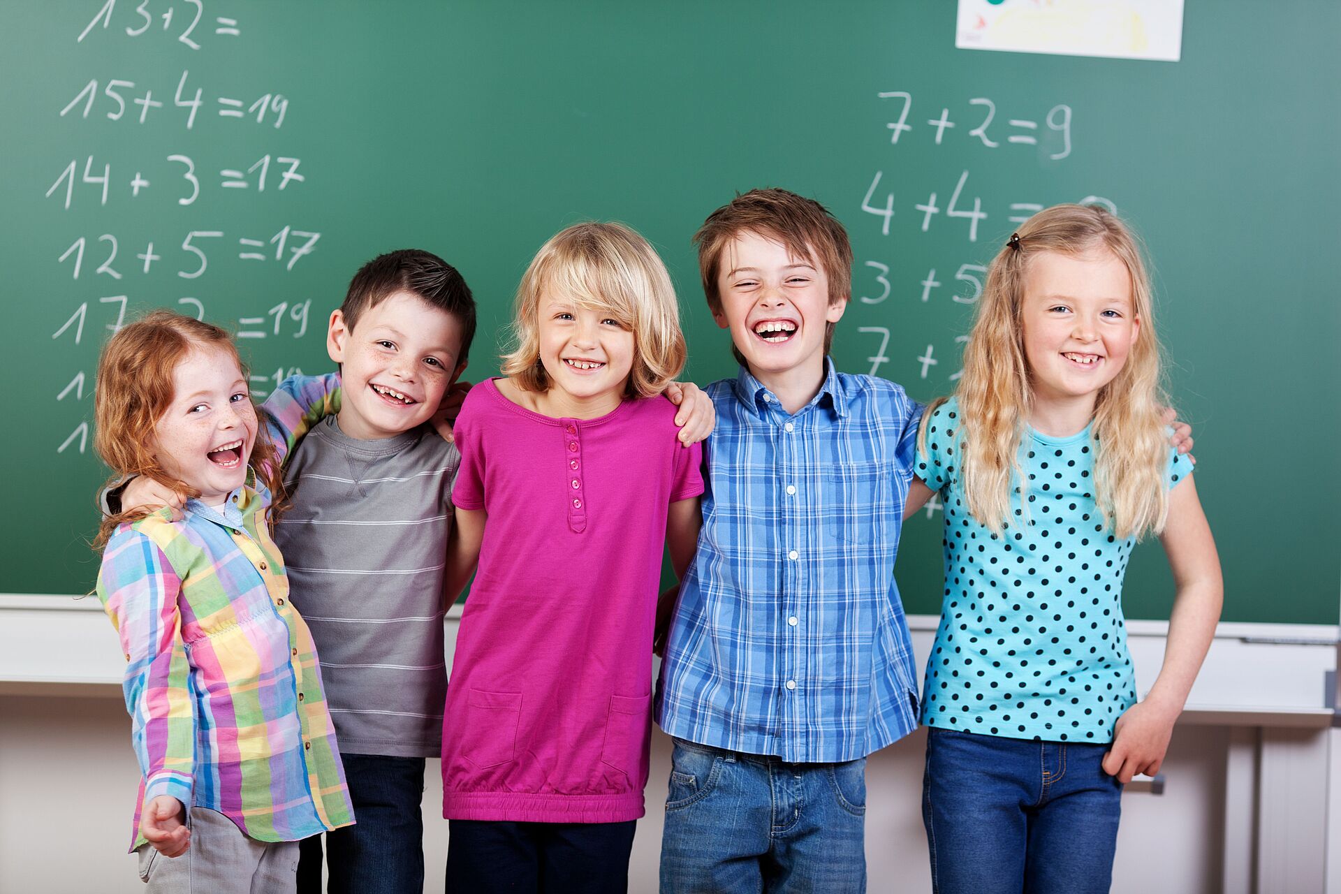 Grundschüler_in_Klassenzimmer